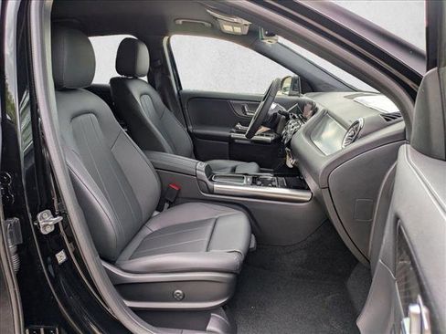 Certified 2025 Mercedes-Benz GLA 250 image 21