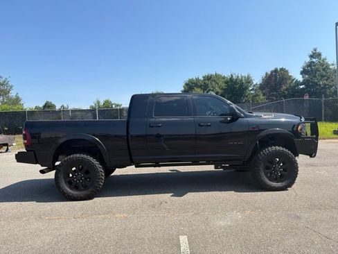 Used 2020 RAM 2500 Limited AWD/4WD image 2
