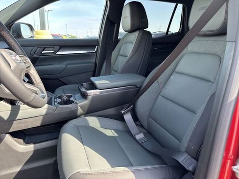 New 2026 GMC Terrain AT4 w/ Technology Package II image 11