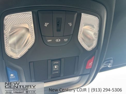 Used 2023 RAM 1500 Big Horn image 36