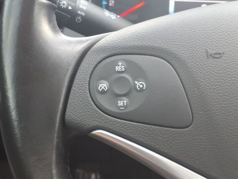 Used 2015 Chevrolet Impala LT FWD image 13
