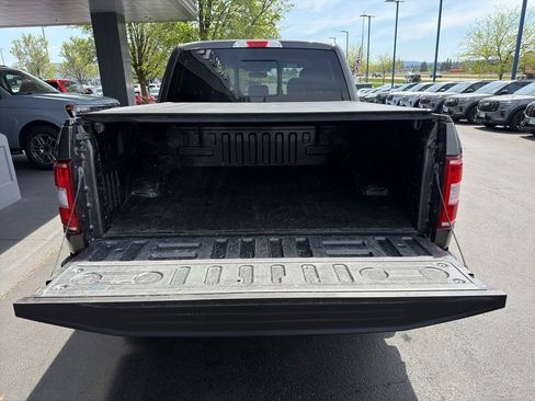 Used 2018 Ford F150 XLT w/ Equipment Group 302A Luxury AWD/4WD image 16