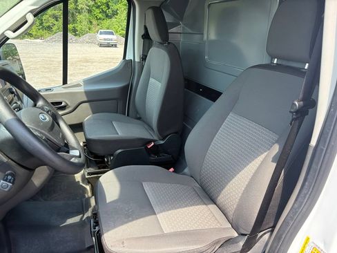 Used 2021 Ford Transit 350 Low Roof AWD image 10