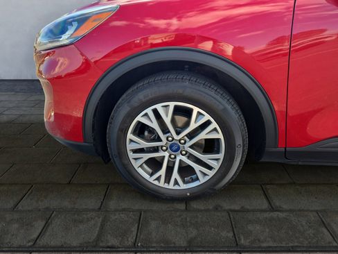 Certified 2022 Ford Escape SEL image 26