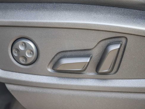 Used 2022 Audi SQ5 Premium Plus AWD/4WD image 23