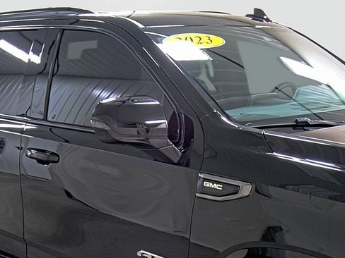 Used 2023 GMC Yukon AT4 w/ Max Trailering Package AWD/4WD image 15