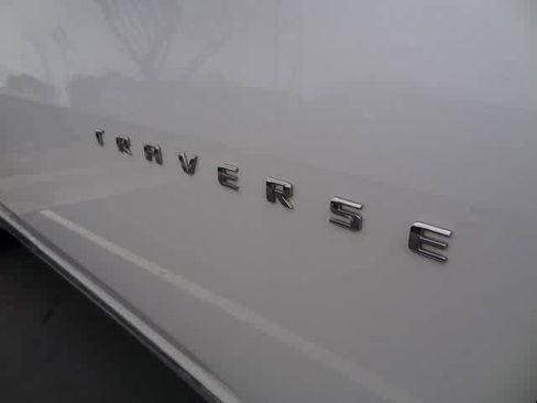 Used 2020 Chevrolet Traverse Premier image 22