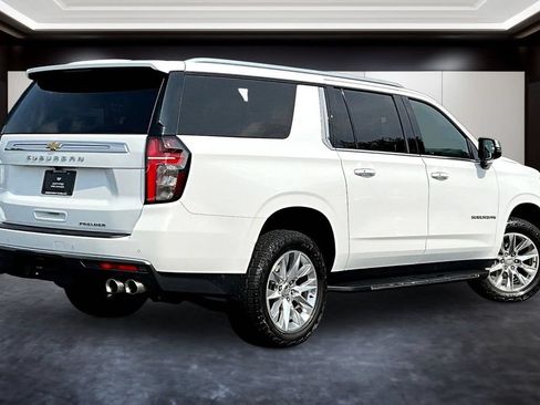 Used 2023 Chevrolet Suburban Premier AWD/4WD image 6