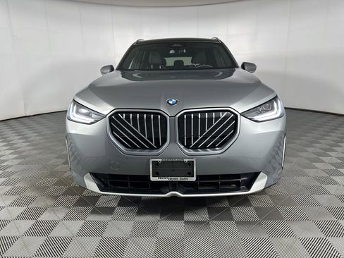 Used 2025 BMW X3 xDrive30i w/ Convenience Package image 3