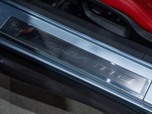 Used 2017 Chevrolet Corvette Z06 image 25