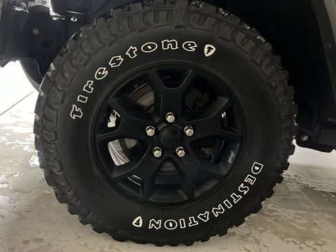 Used 2021 Jeep Wrangler Unlimited Sport image 29