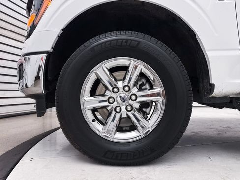 Used 2024 Ford F150 XLT w/ FX4 Off-Road Package AWD/4WD image 14