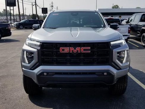 New 2026 GMC Canyon Elevation w/ Convenience Package image 2