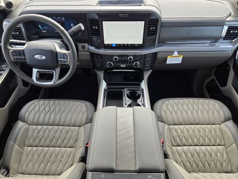 New 2026 Ford F450 Platinum w/ Platinum Plus Package image 28
