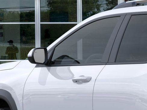 New 2026 Chevrolet Equinox LT image 12