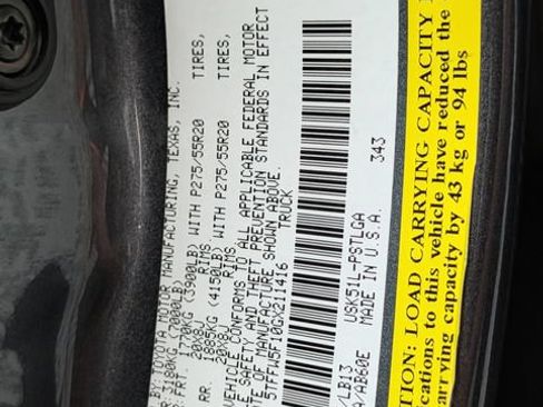 Used 2016 Toyota Tundra Limited RWD image 32