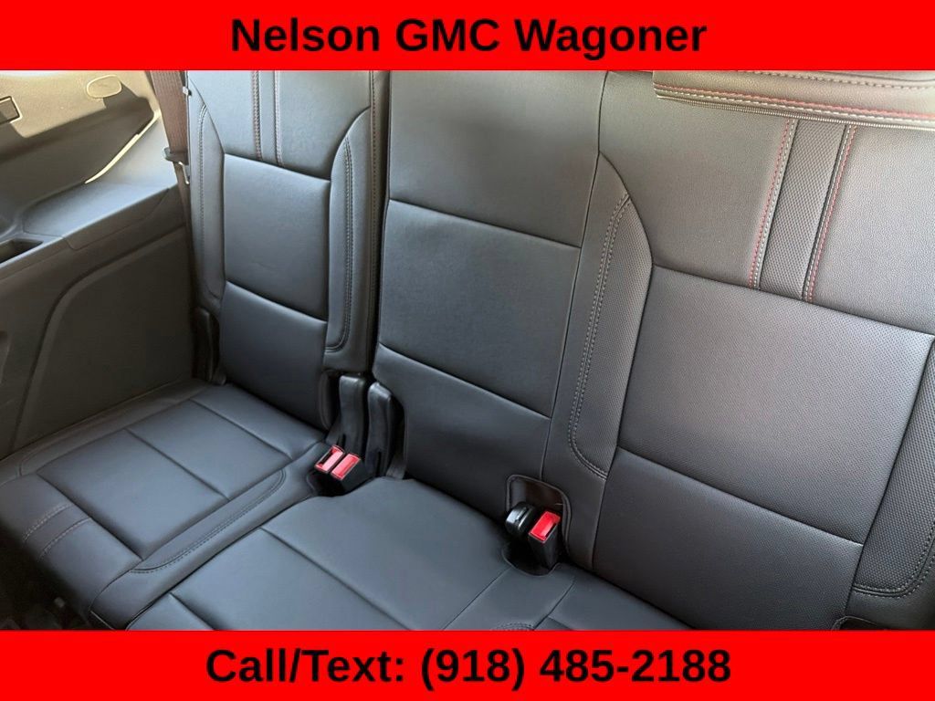 Used 2023 Chevrolet Tahoe RST w/ Luxury Package AWD/4WD image 19