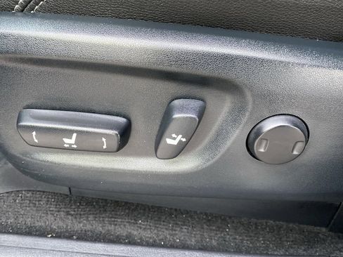 Used 2024 Toyota 4Runner SR5 Premium image 19