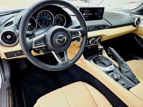New 2026 MAZDA MX-5 Miata Grand Touring RWD image 8