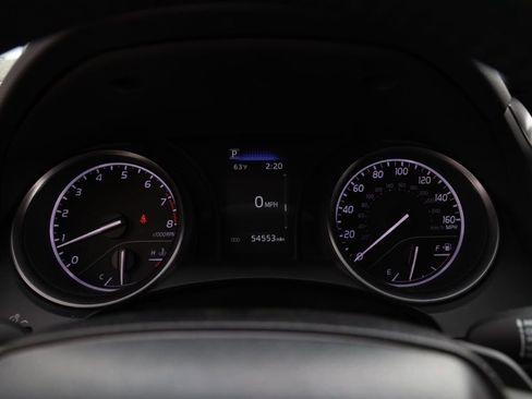 Used 2024 Toyota Camry SE image 27