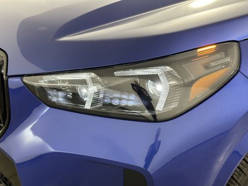 Certified 2025 BMW X1 xDrive28i w/ M Sport Package image 26