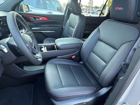 New 2026 Chevrolet Traverse Z71 w/ Driver Confidence Package AWD/4WD image 5