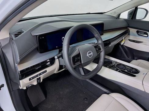 New 2025 Nissan Murano SL w/ Cargo Package AWD/4WD image 8