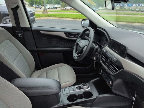 Used 2022 Ford Escape S FWD image 10