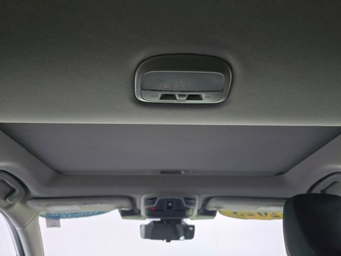 Used 2023 Subaru Outback Touring XT image 31