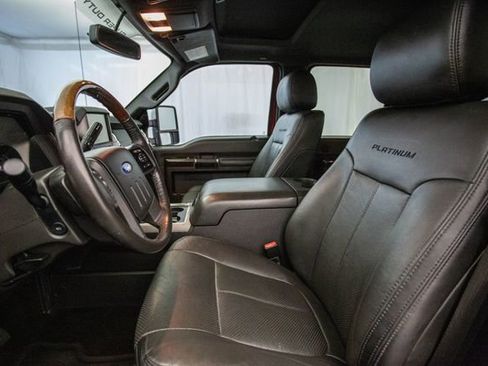 Used 2016 Ford F250 Platinum w/ FX4 Off-Road Package image 18