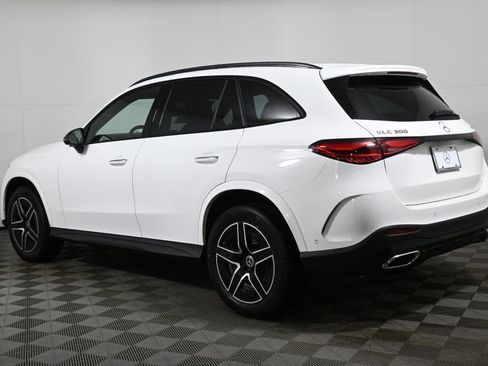 New 2026 Mercedes-Benz GLC 300 GLC 300 image 5