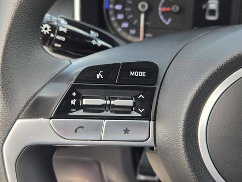 Used 2024 Hyundai Santa Cruz SEL image 16