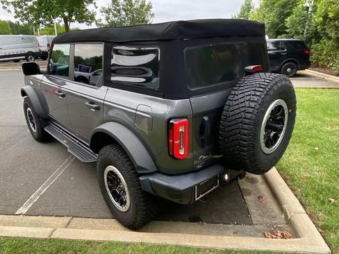 Used 2023 Ford Bronco Badlands w/ Sasquatch Package AWD/4WD image 31
