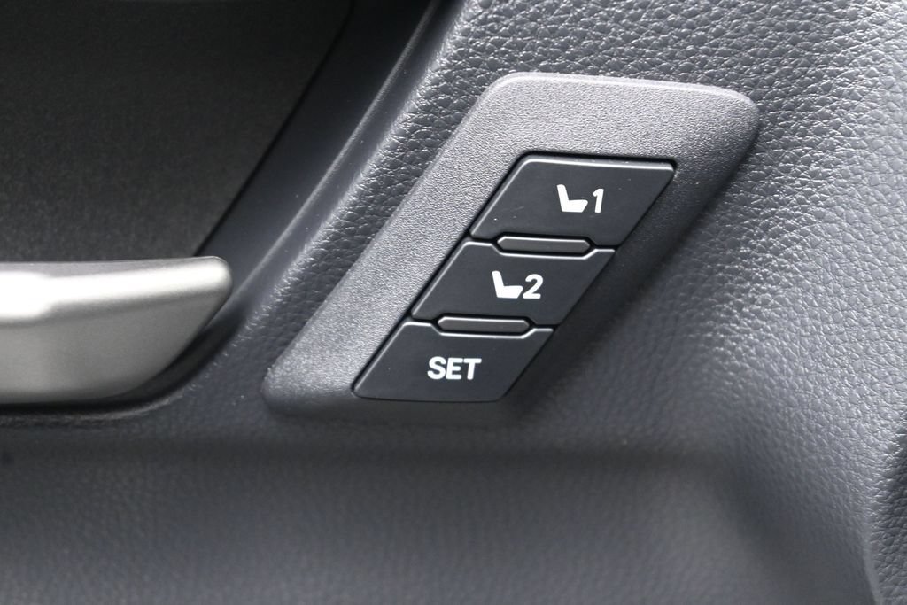 Certified 2026 Toyota 4Runner Platinum AWD/4WD image 14