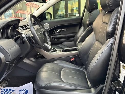 Used 2018 Land Rover Range Rover Evoque SE Premium AWD/4WD image 9