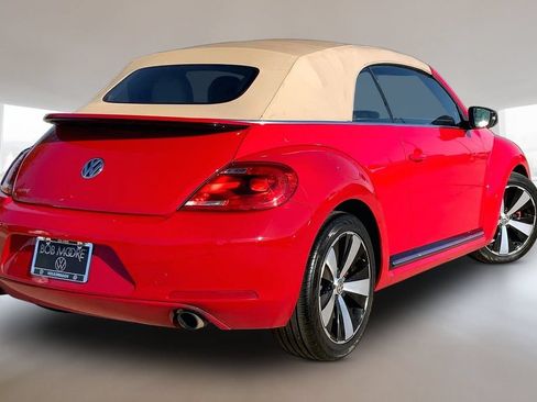 Used 2013 Volkswagen Beetle 2.0T FWD image 2