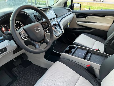 Certified 2026 Honda Odyssey Elite image 20