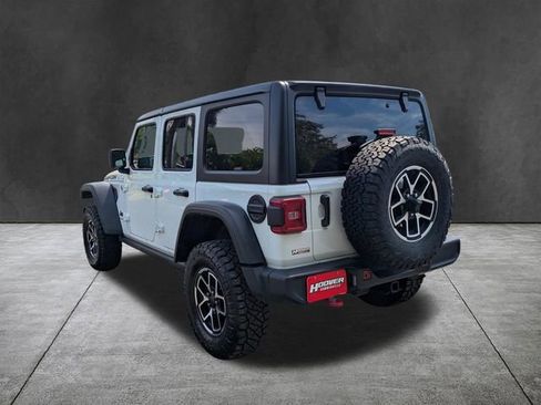 Used 2024 Jeep Wrangler Unlimited Rubicon AWD/4WD image 6