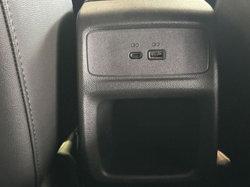 Used 2025 Buick Envista Sport Touring image 23