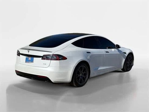 Used 2021 Tesla Model S Plaid image 5