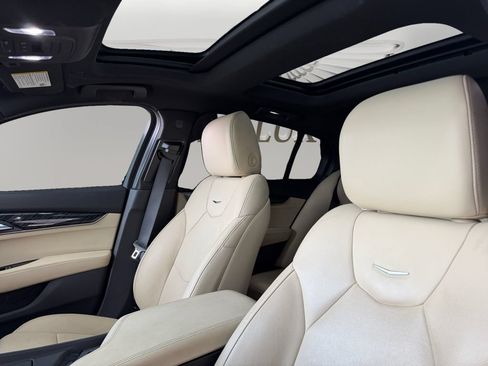 Used 2024 Cadillac CT5 Premium Luxury RWD image 9