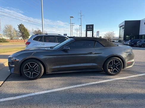 Used 2018 Ford Mustang Premium w/ Equipment Group 201A image 4