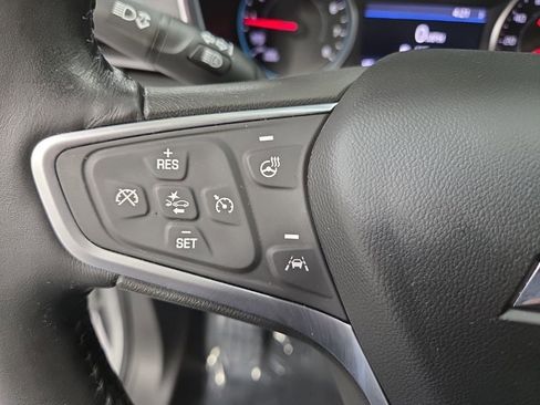 Used 2022 Chevrolet Equinox Premier AWD/4WD image 14