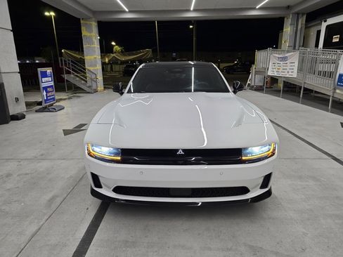 New 2025 Dodge Charger R/T w/ Quick Order Package 25M R/T image 8