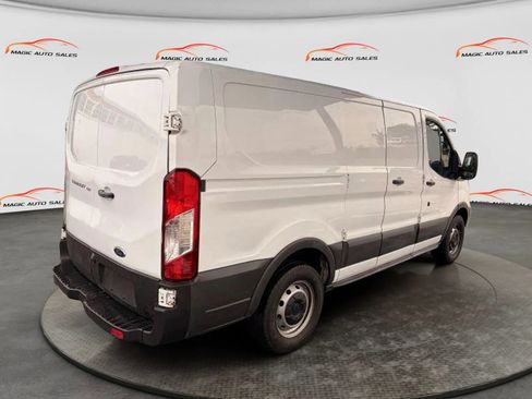 Used 2018 Ford Transit 150 130 Low Roof RWD image 10