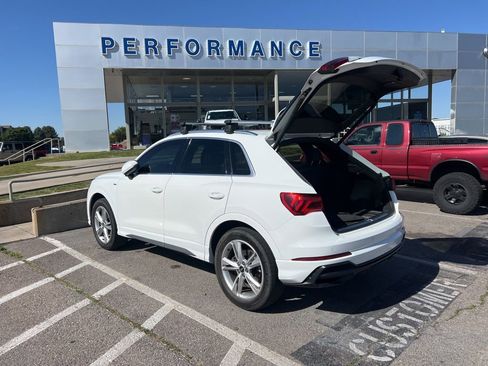 Used 2021 Audi Q3 2.0T Premium w/ Convenience Package AWD/4WD image 10