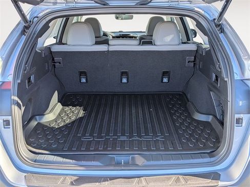 Certified 2025 Subaru Outback Limited image 34