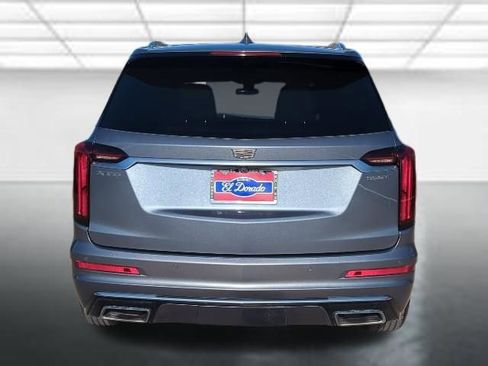 Used 2021 Cadillac XT6 Luxury image 30