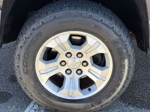Used 2016 Chevrolet Silverado 1500 LT w/ All Star Edition image 28