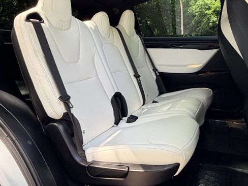 Used 2019 Tesla Model X 75D AWD/4WD image 25